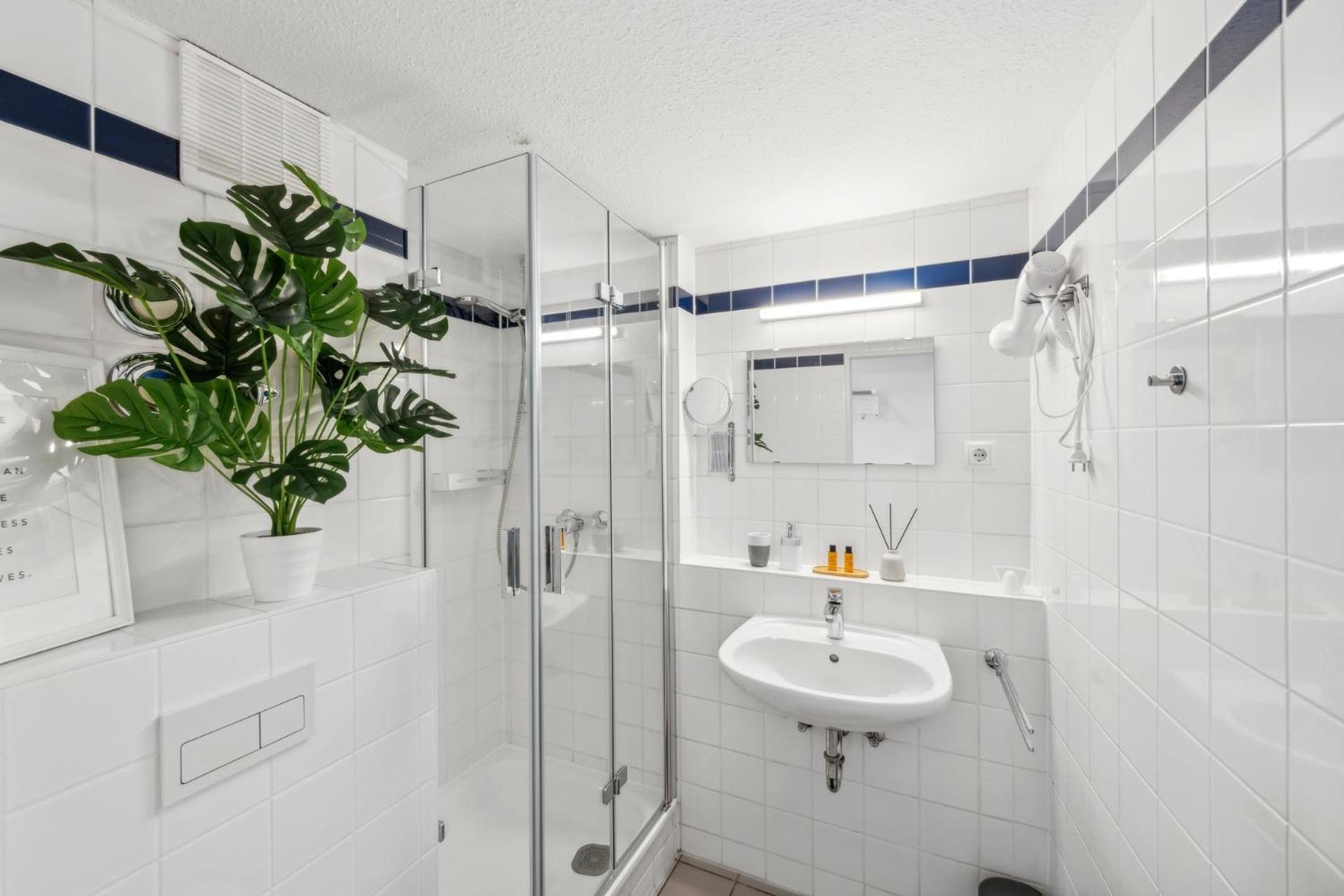 Andriss - Study & Work Apartments - Wifi - Kitchen Kaiserslautern Exterior foto